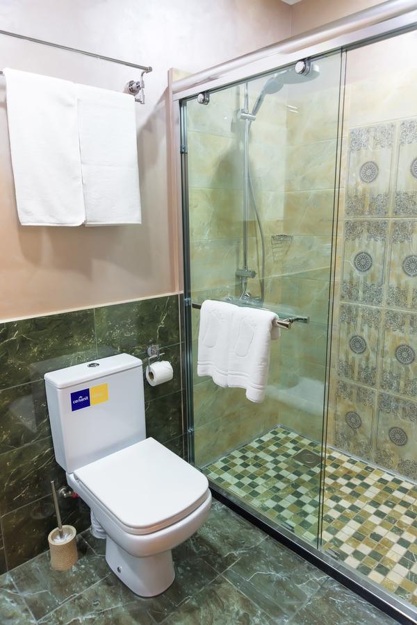Orbita Boutique Hotel ชุมเกนท์ ภายนอก รูปภาพ